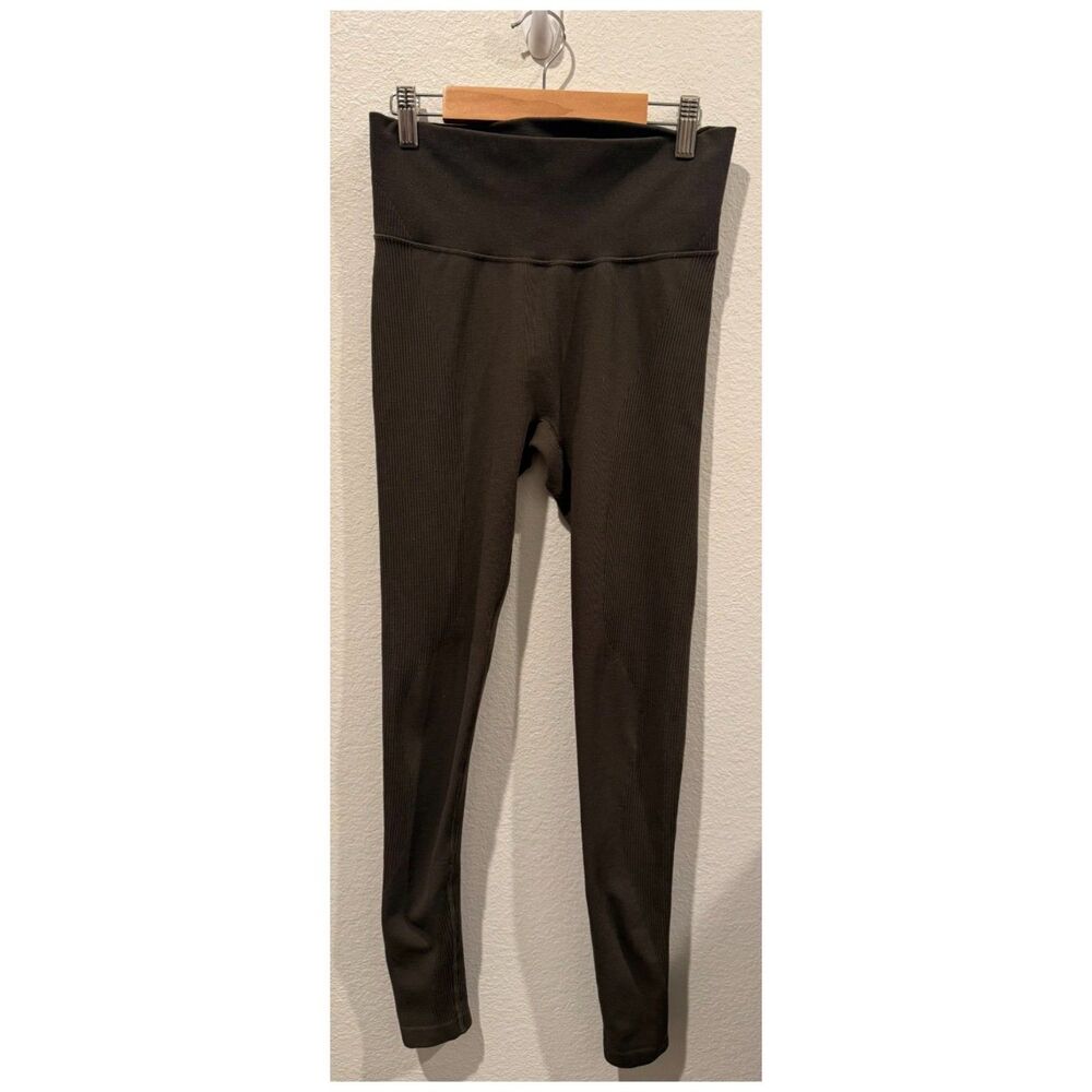 LULULEMON Ribbed Contour High‑Rise Khaki Leggings